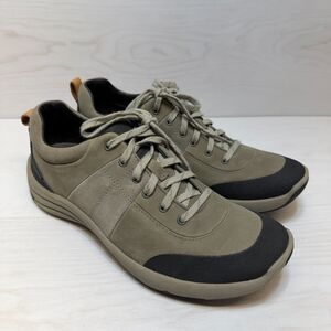 Clarks Wave Sneakers Women's Size 9.5 Suede Leather Lace Up Walking Running